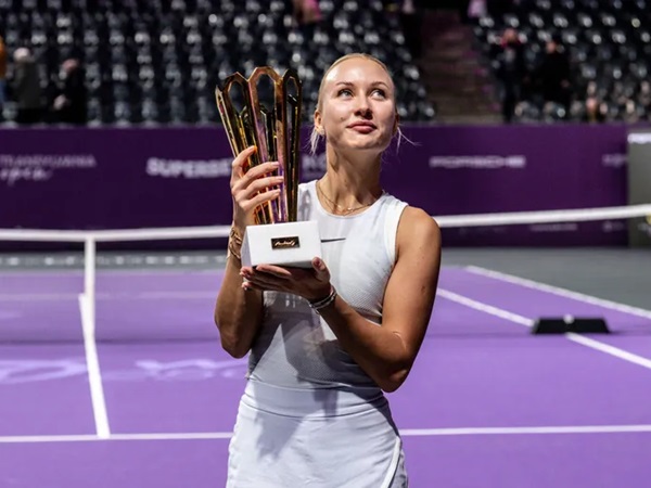 Anastasia Potapova Angkat Trofi Kemenangan Di Cluj-Napoca