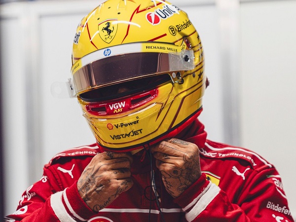 Bernie Ecclestone Ragu Lihat Lewis Hamilton Bertahan Lama Dengan Ferrari