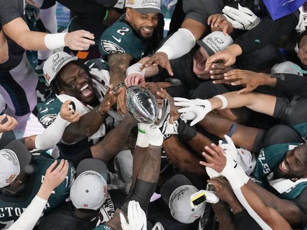 Philadelphia Eagles Kalahkan KC Chiefs Untuk Menangkan Super Bowl LIX