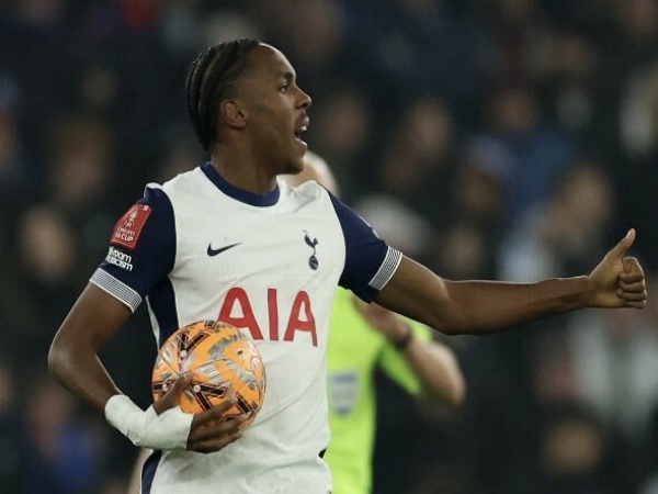Tel Pastikan Mentalitas Pemain Tottenham Tidak Terpengaruh Jelang vs MU