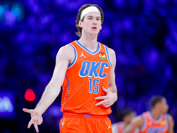 Jaylin Williams Manfaatkan Waktu Luangnya Untuk Kenal Rookie Thunder