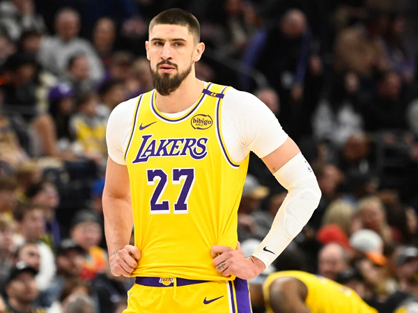 Alex Len Ungkap Alasannya Mau Bergabung Dengan Lakers