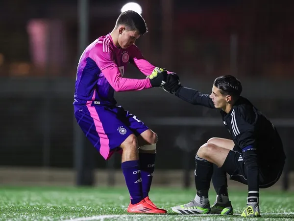 Barcelona Telah Sepakat Perpanjang Kontrak dengan Kiper Berbakat