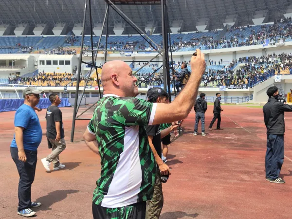 Pelatih Persib, Bojan Hodak