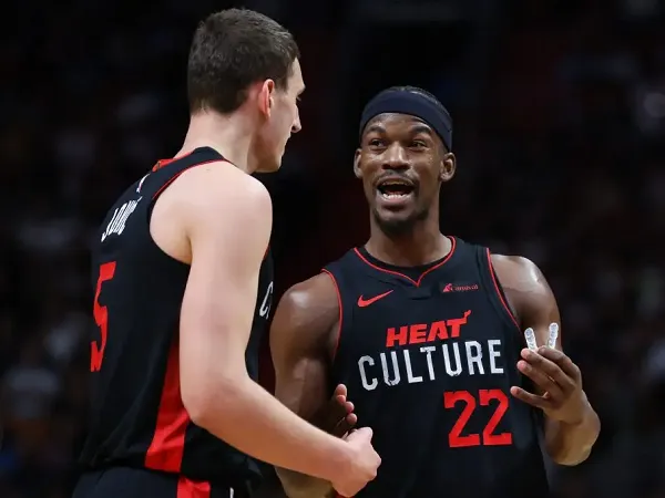 Nikola Jovic senang bisa dapat ilmu berharga dari Jimmy Butler.