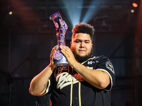 Juara Capcom Cup Menantang Veteran Daigo Umehara