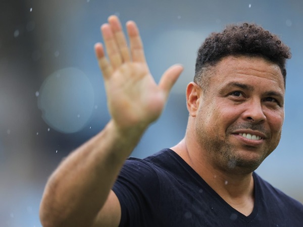 Ronaldo Ungkapkan Kekecewaannya ke Manajemen Barcelona