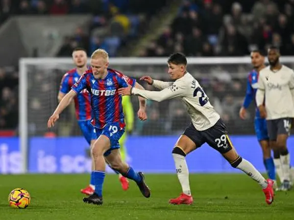 Will Hughes Akui Crystal Palace Kesulitan Bangkit Lawan Everton