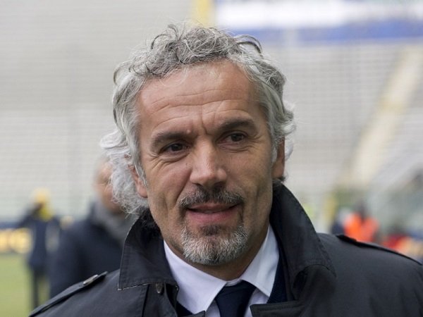 Meski Sulit, Roberto Donadoni Masih yakin Milan Bisa Lolos ke UCL