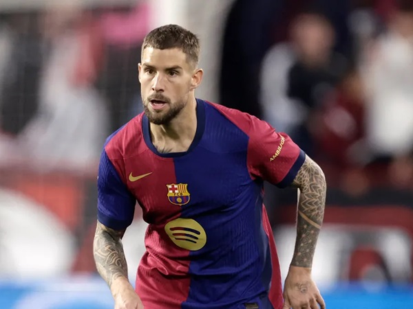 Barcelona Sepakat Perpanjang Kontrak Martinez, Pengumuman Ditunda