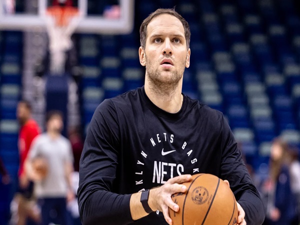 Bojan Bogdanovic Akhiri Musim Lebih Cepat Usai Putuskan Operasi