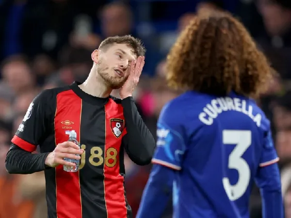 Howard Webb mengomentari insiden David Brooks dan Marc Cucurella