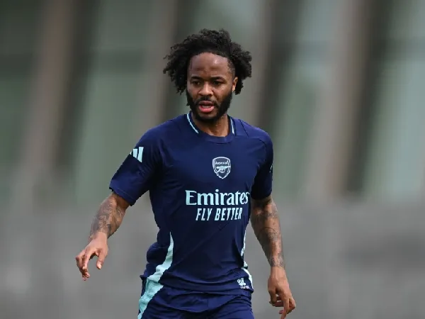 Raheem Sterling tak kunjung menampilkan performa terbaiknya di Arsenal