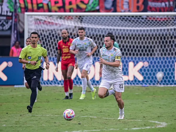 Kapten Persib, Marc klok