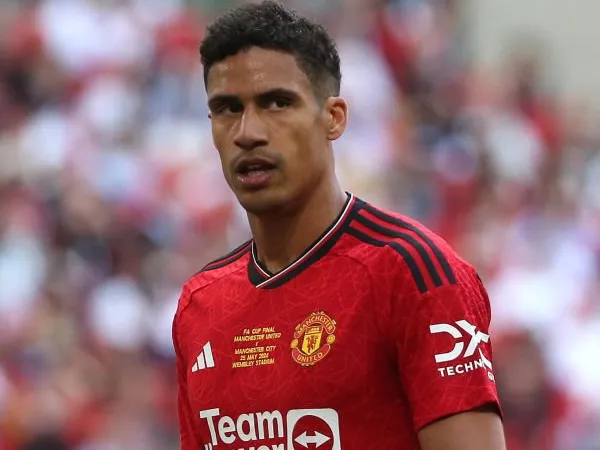 Raphael Varane Kritik Petinggi Manchester United