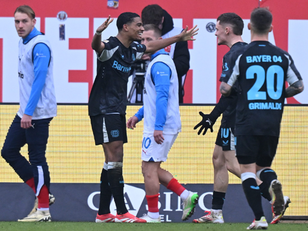 Cetak Gol Lawan Holstein, Xabi Alonso: Amine Adli Telah Kembali!