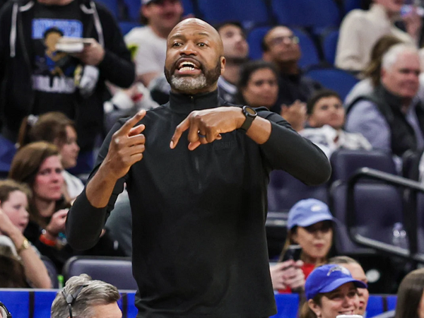 Jamahl Mosley Tanggung Jawab Usai Magic Dikalahkan Grizzlies