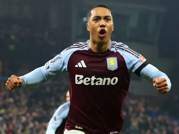 Youri Tielemans Puji Semangat Juang Aston Villa Saat Kalahkan Chelsea