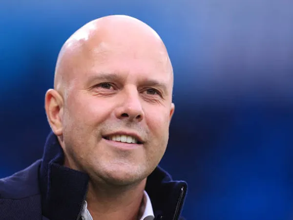 Liverpool Menang di Etihad, Arne Slot: Masih Ada 11 Laga Sulit