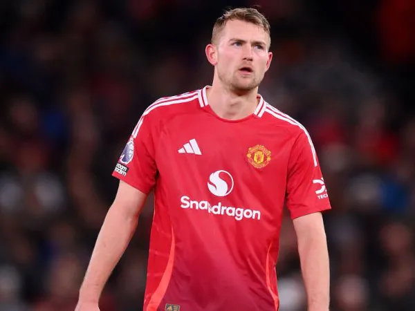 MU Susah Payah Kalahkan Ipswich, Begini Kata Matthijs de Ligt