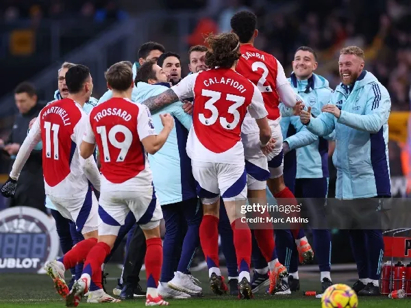 Arsenal tertinggal jauh dalam perburuan gelar Premier League