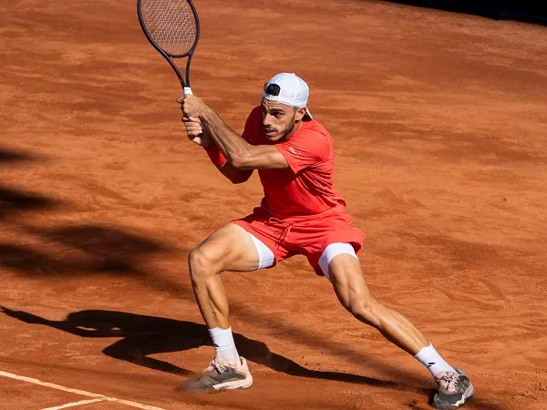 Francisco Cerundolo Pecahkan Teka-Teki Tomas Martin Etcheverry Di Santiago