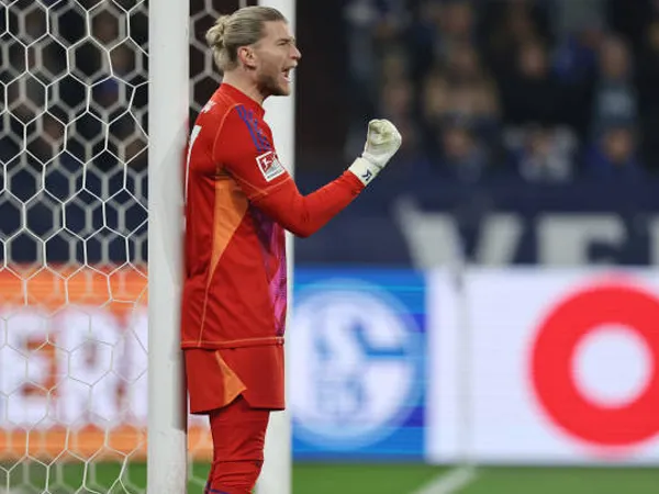 Kembali ke Jerman, Loris Karius Langsung Jadi Pahlawan Schalke