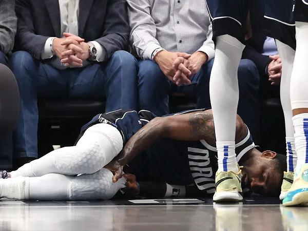 Cedera ACL paksa Kyrie Irving tutup musim lebih cepat.