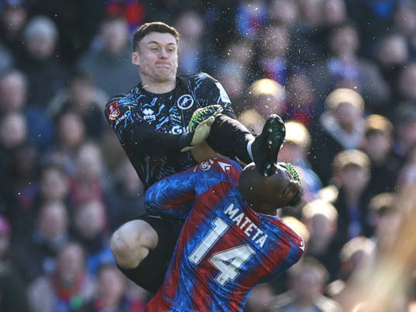 Buat Pelanggaran Keras, FA Ingin Hukuman Liam Roberts Diperpanjang