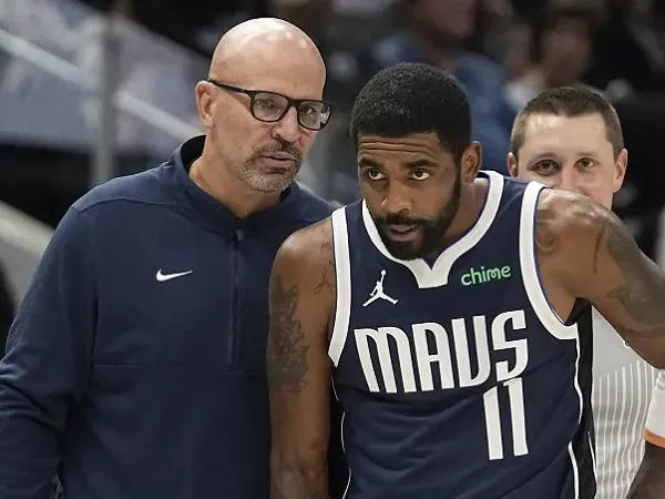 Jason Kidd Bantah Rumor Terlalu Forsir Kyrie Irving