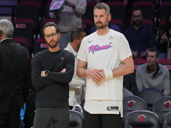 Cavaliers Umumkan Akan Pensiunkan Jersey Milik Kevin Love