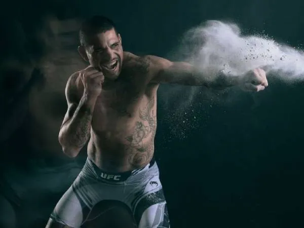 Misteri Di Balik Kekuatan Pukulan Bintang UFC Alex Pereira