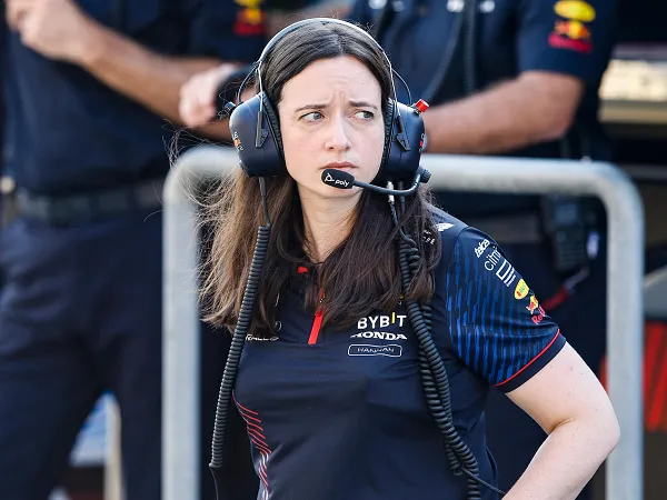 Hannah Schmitz dorong lebih banyak perempuan untuk berkarier di dunia motorsport.