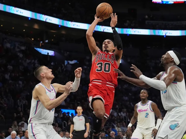 Tre Jones Mendapatkan Pujian dari Billy Donovan