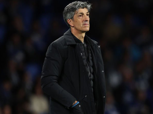 Usai Disingkirkan MU, Imanol Alguacil Sebut Sociedad Dicurangi Wasit