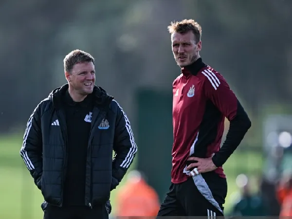 Eddie Howe dan bek Newcastle United, Dan Burn