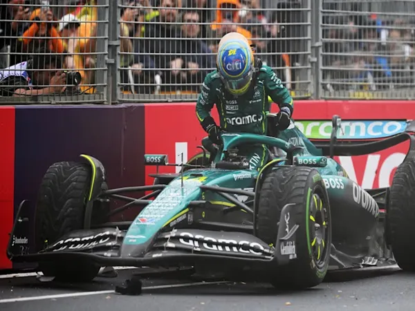 Fernando Alonso Bingung Usai Alami Kecelakaan di GP Australia