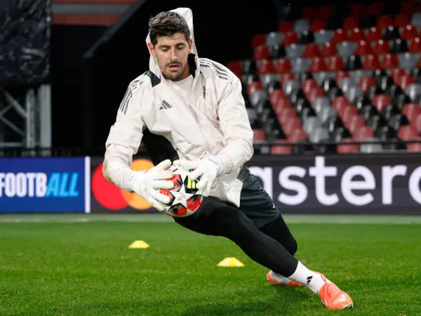 Akhiri Pengasingan, Thibaut Courtois Berharap Fans Belgia Menerimanya Lagi