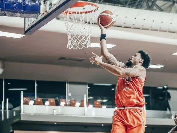 K.J McDaniels Minta Pelita Jaya Jangan Saling Menyalahkan