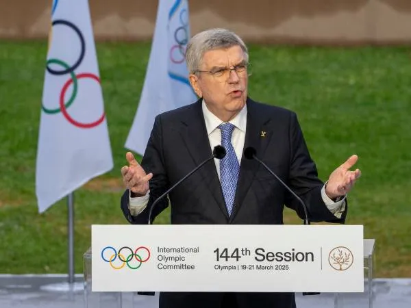 Presiden IOC Thomas Bach berpidato dalam pembukaan Sesi IOC ke-144. (Foto: AFP)