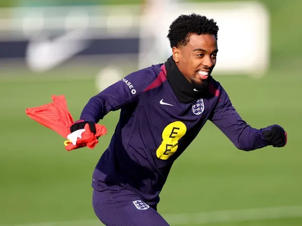 Angel Gomes Masuk dalam Pantauan Barcelona