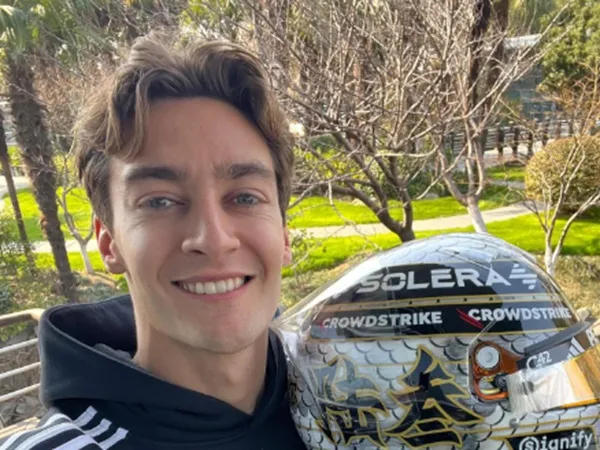 George Russell Pamer Helm Baru Jelang GP China