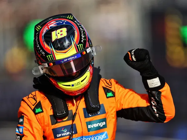 Oscar Piastri tampil cemerlang di kualifikasi GP China.