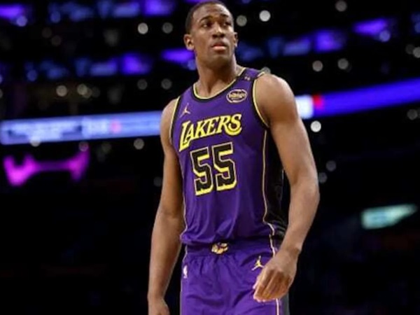 Lakers Hadapi Pilihan Berat Coret Pemain Kontrak Dua Arah