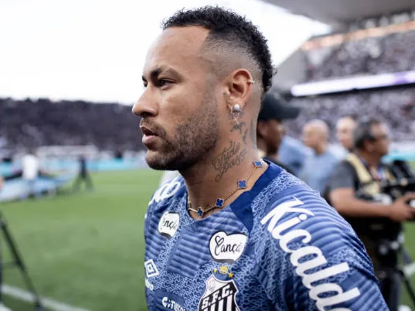 Asal Siap Berkorban, Ronaldo Yakin Neymar Bisa Tampil di Piala Dunia