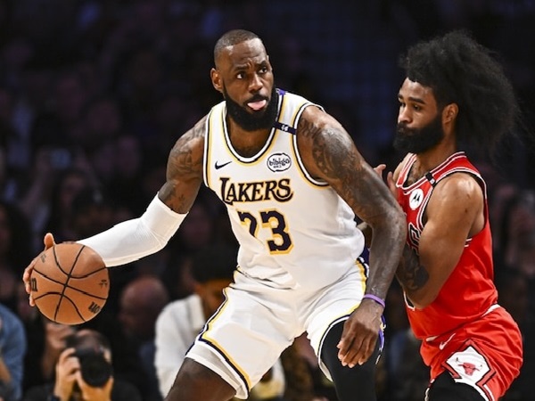 Marcus Morris Anggap James Tahu Pertukaran Davis dengan Doncic