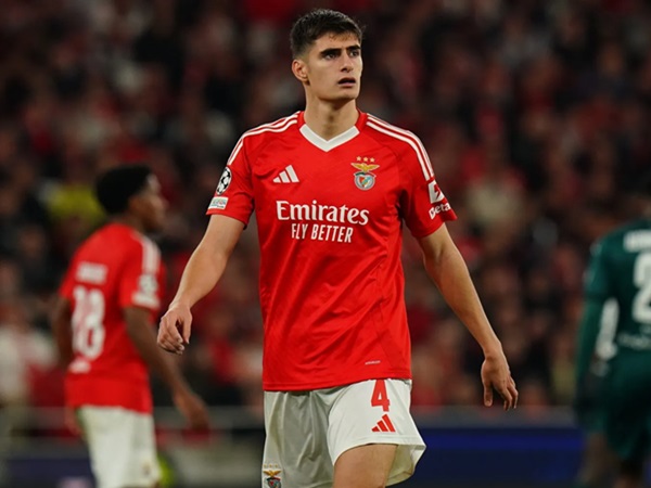 Real Madrid Ditawarkan untuk Gaet Bek Benfica