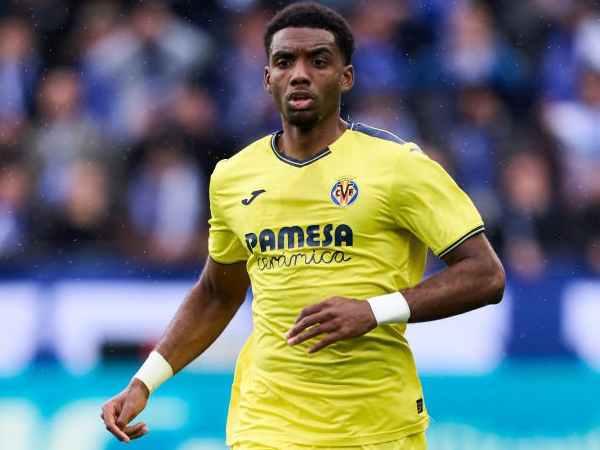 Logan Costa Masuk Daftar Pemain Incaran Brighton di Musim Panas