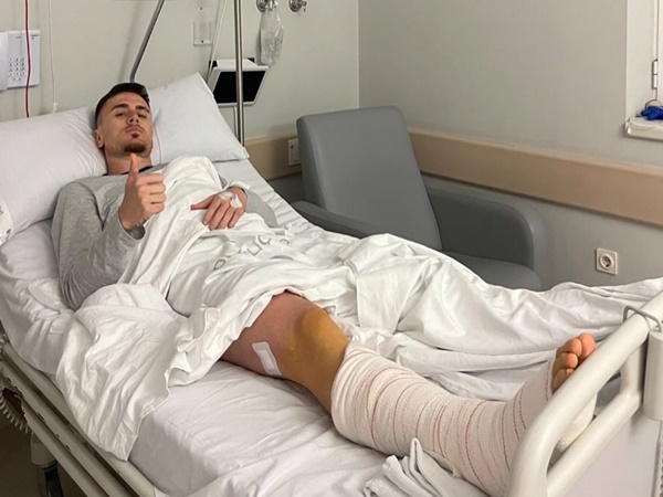 Jalani Operasi, Lazio Kehilangan Defender Andalan Hingga Akhir Musim