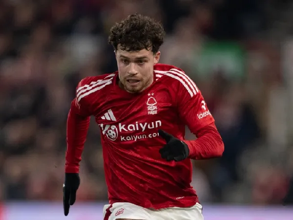 Bek sayap Nottingham Forest, Neco Williams